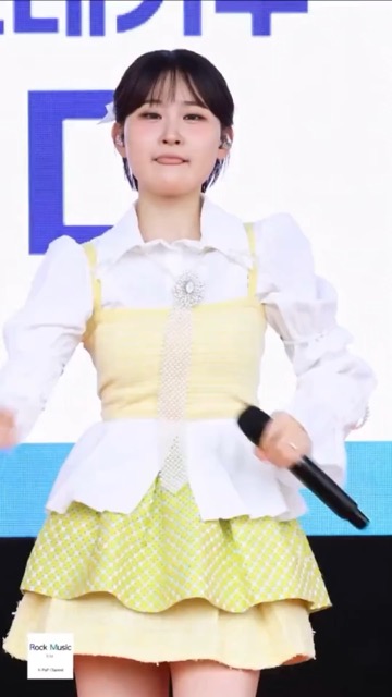 Perfect for Fashion Exploration, Style Testing, and Visual Creativity