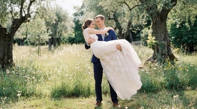 Revolutionize Wedding Content with AI Bridal Carry